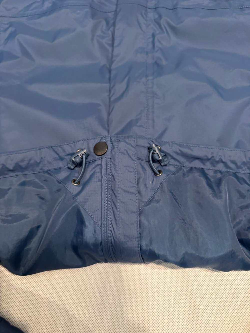 The North Face Men’s Venture 2 Hooded Rain Jacket (includes private logo) - Picture 8 of 8